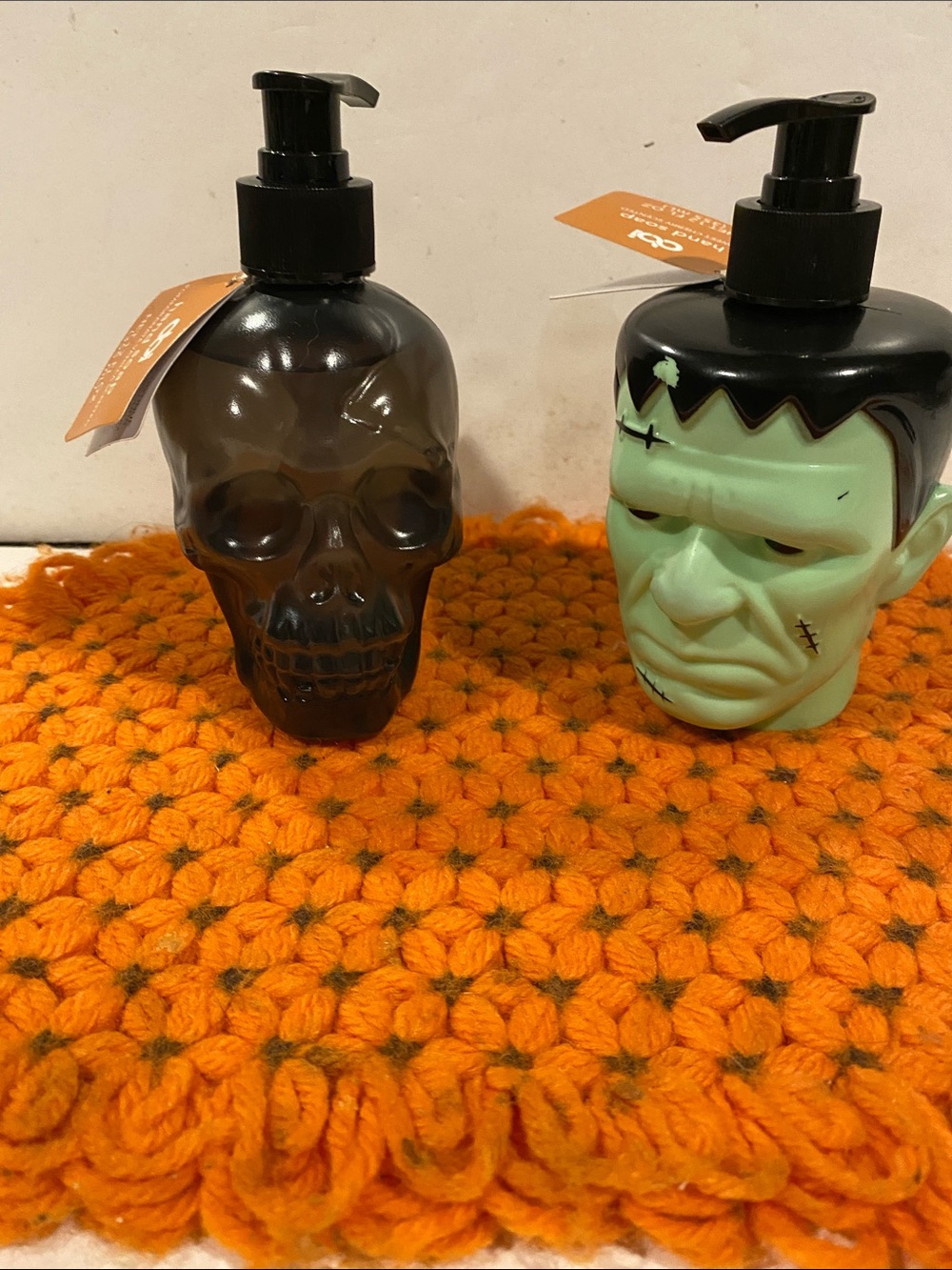 NWT Set of 2 Halloween Decor Soap Dispensers